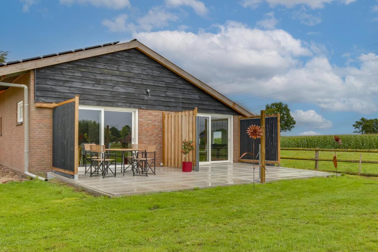 Pronkserf Lemelerveld Bagian luar foto